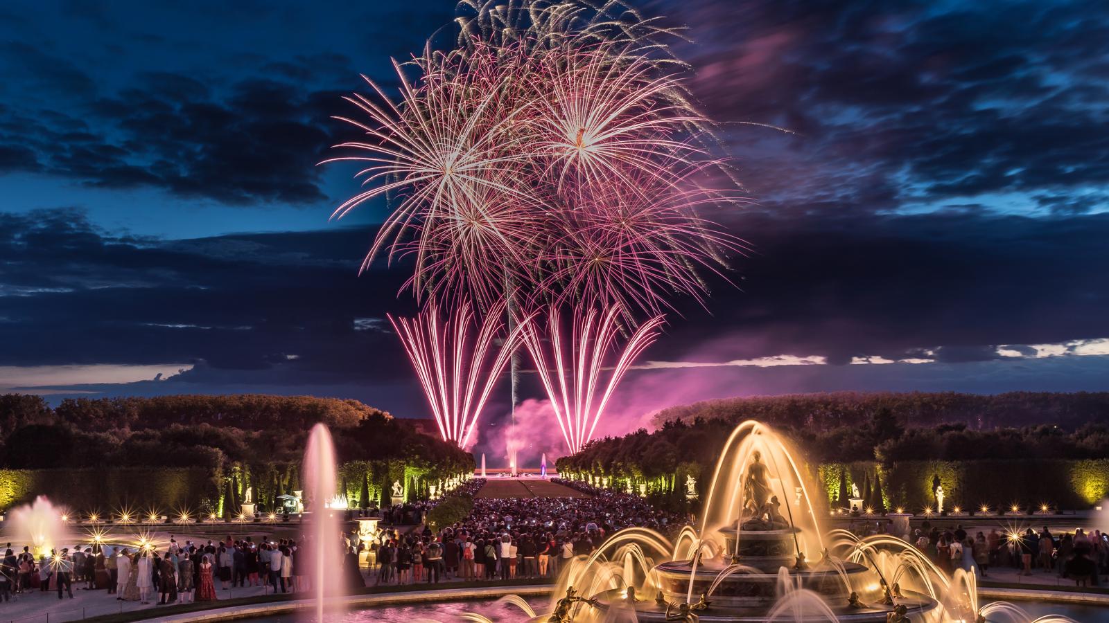 The Versailles magic of the Musical Fountains Shows